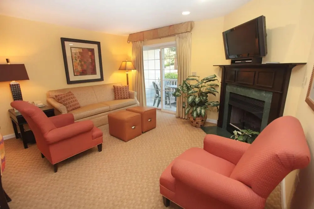 Summerbay Williamsburg Plantation Resor t