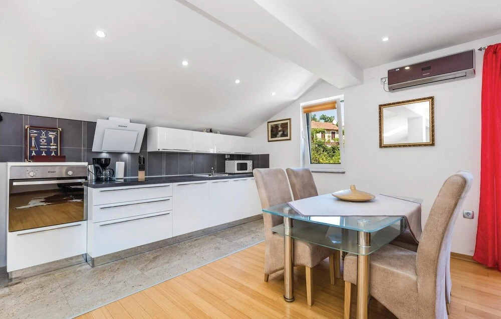 Amazing Home in Bregi With Sauna, Wifi and 4 Bedrooms