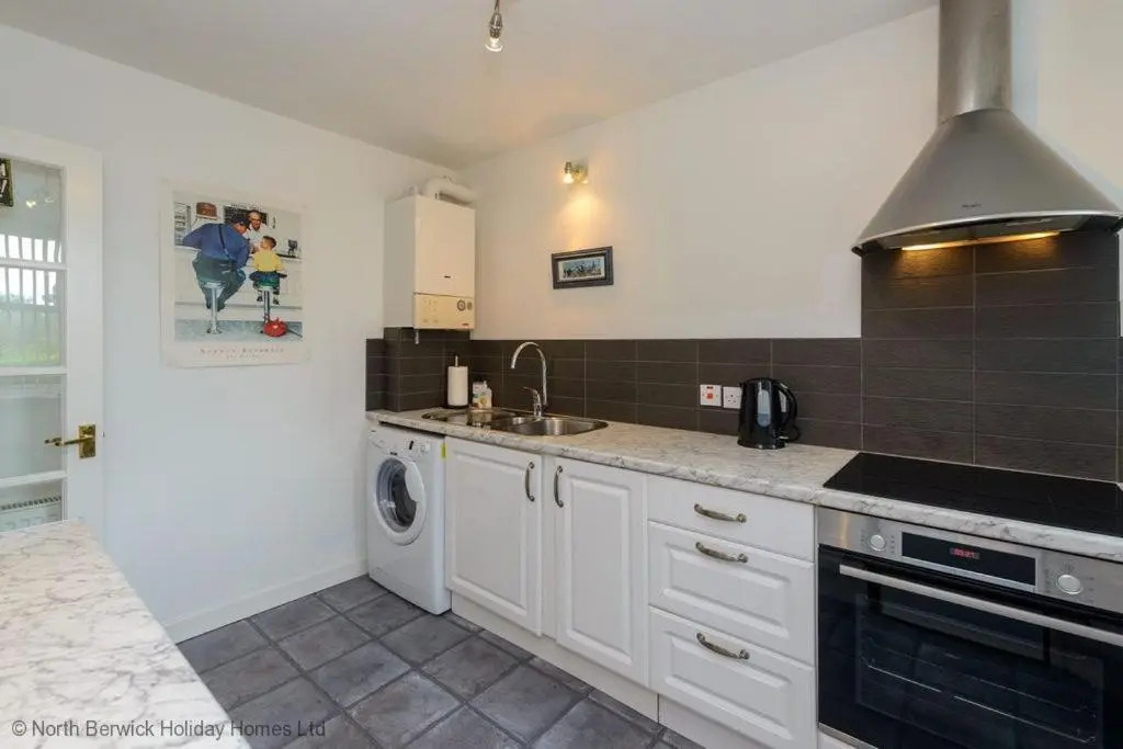 Thistle Apartment 1
