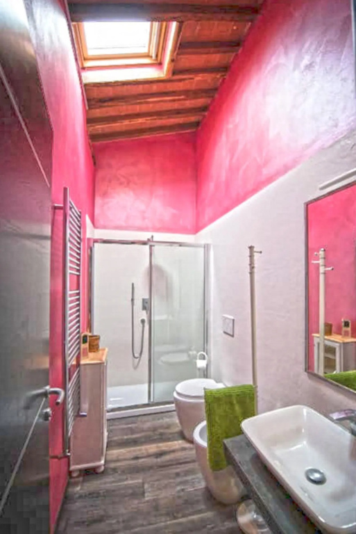 Wonderful house with hot tube and infinite view on Chianti 5 min drive form Siena-Cozy house