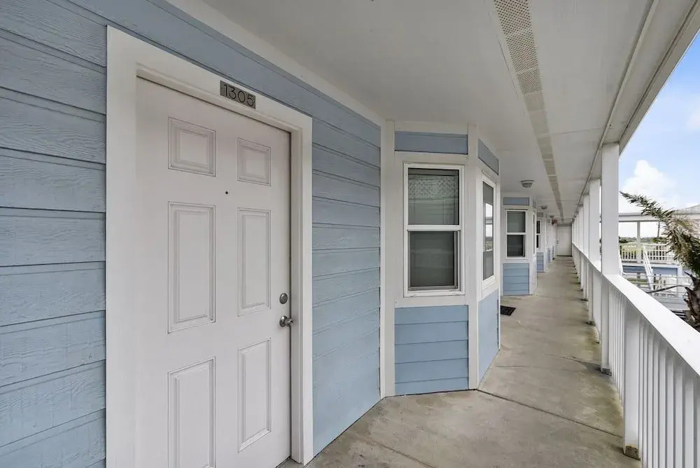 Seascape 1305 - 1 Br Condo
