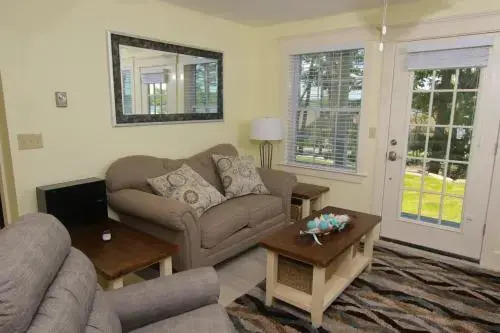 Sheepscot Harbour Village & Resort