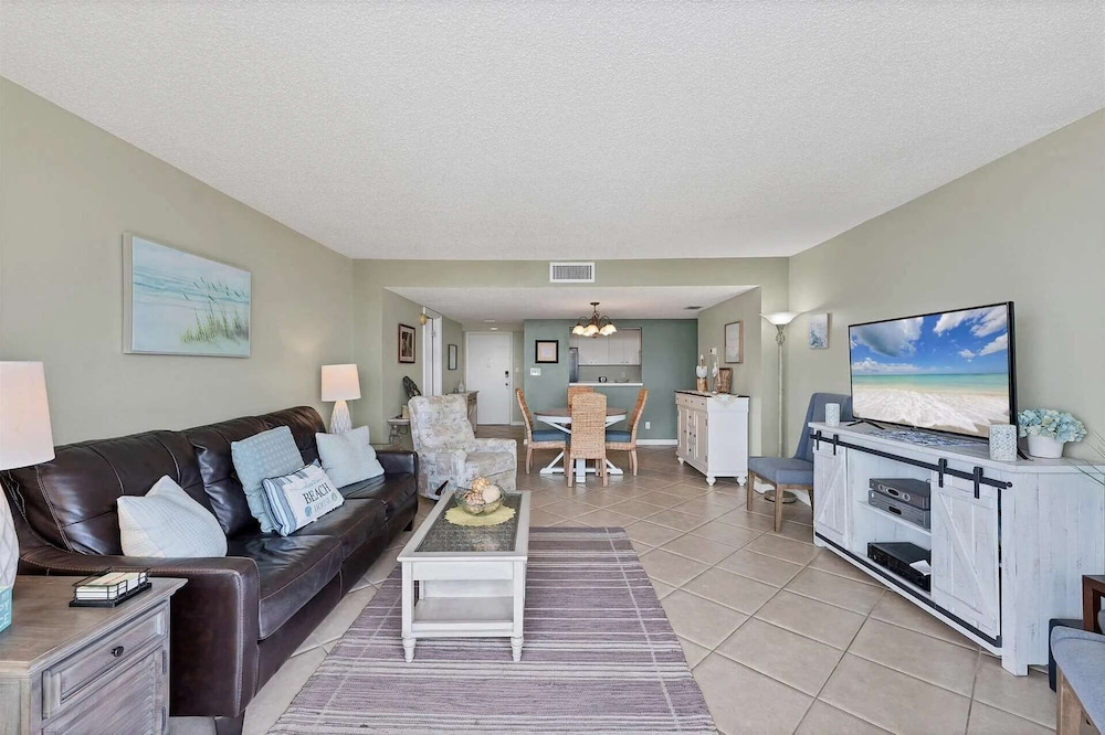 Anchorage Resort Top Floor 2 Bedroom Condo With Gulf Views 0896