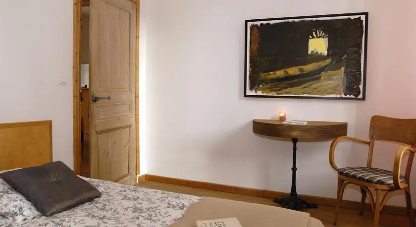 Lyon Guest House
