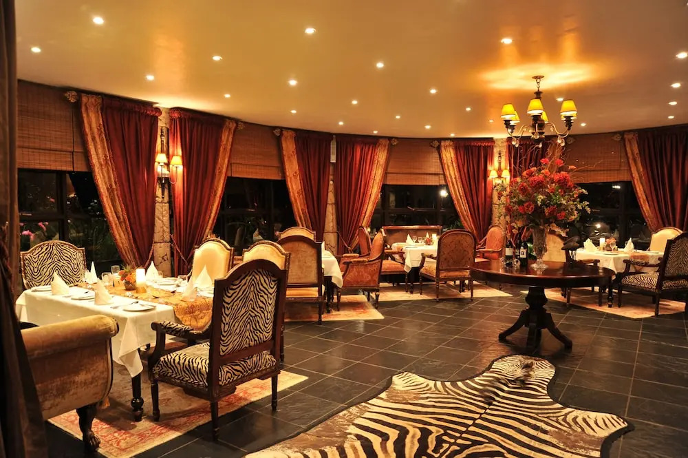 Summerfield Luxury Resort & Botanical Garden