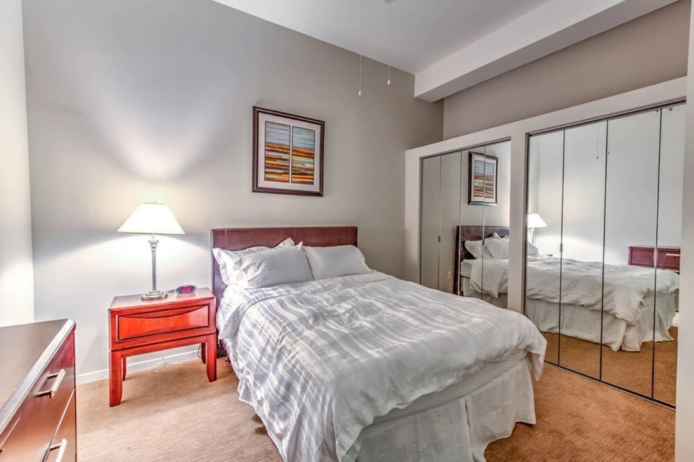 Global Luxury Suites in Downtown Cincinnati
