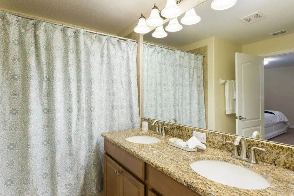 Bismarck Palm Townhome 8969