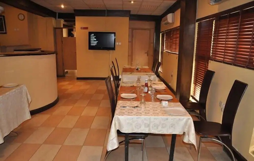 Solitude Hotel Yaba
