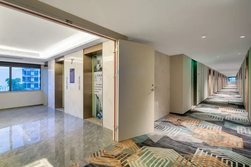 Yizhi Hotel Changgang Metro Station - Free Shuttle Bus during Canton Fair