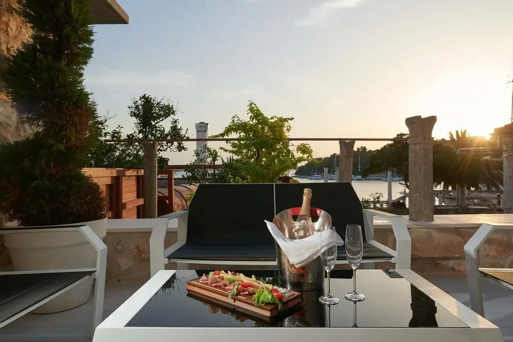Aria Apartment