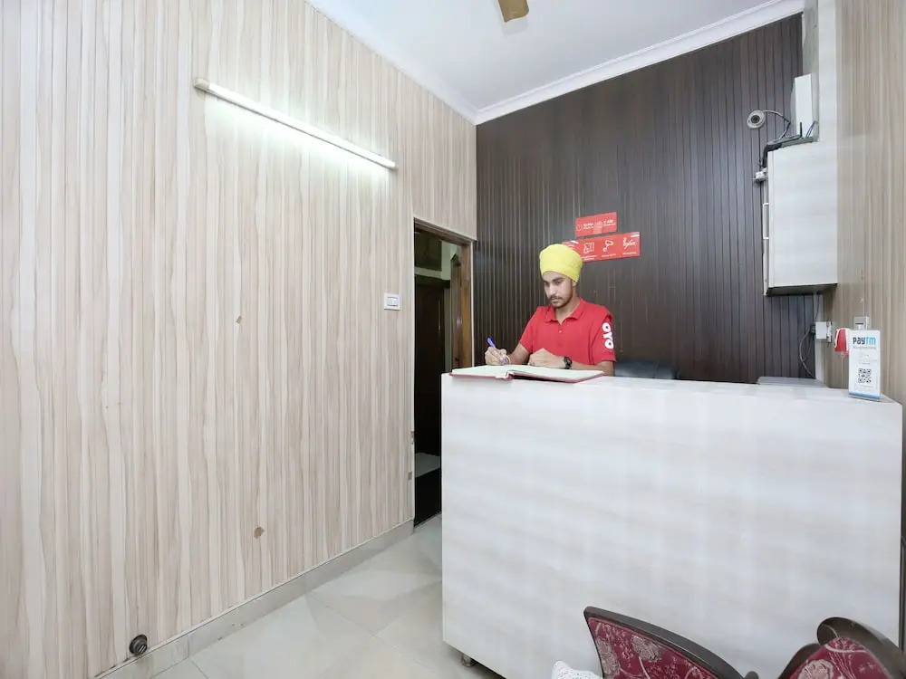 Hotel Kabir Residency-4 MIN WALK TO GOLDEN TEMPLE