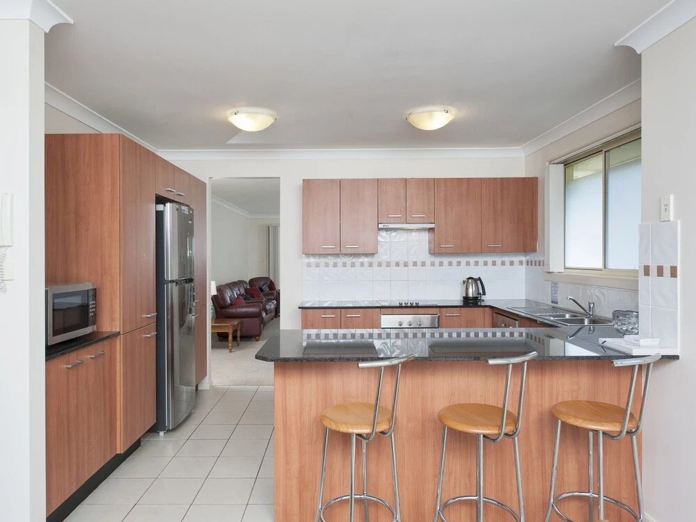 Lagoons Estate, 6 Dowling Street