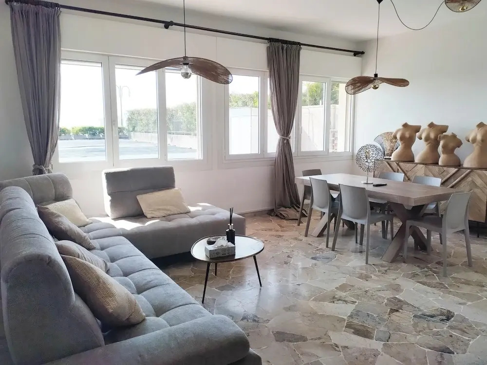 Seafront Apartment With Private Parking