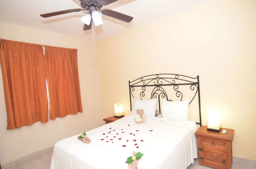 Ground level Apartment w Balcony RDS