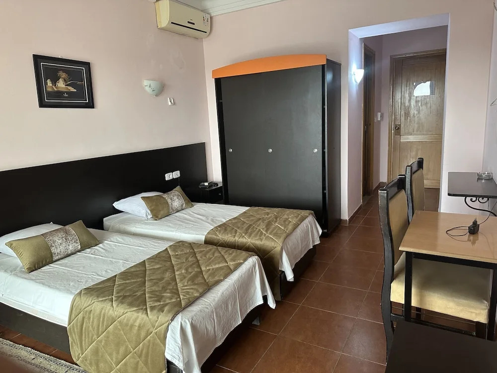 Hotel Galaxy