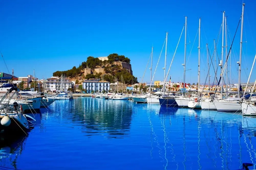 Marina B4 in J vea With 3 Bedrooms and 2 Bathrooms