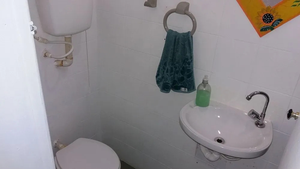 Quartos Solteiro e Casal Aluguel