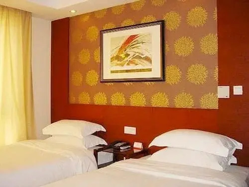 Suzhou Taihu Lake Elysee Garden Chamber Hotel(苏州香榭丽花园酒店)