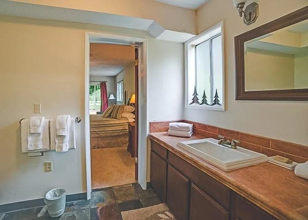 Deer View Retreat