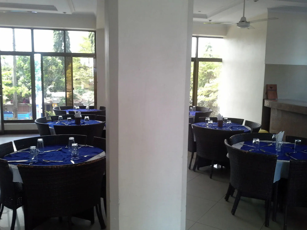 Golden Park Hotel