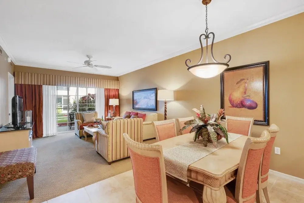 Hidden Jewel Unit 102 - 2 Br Condo