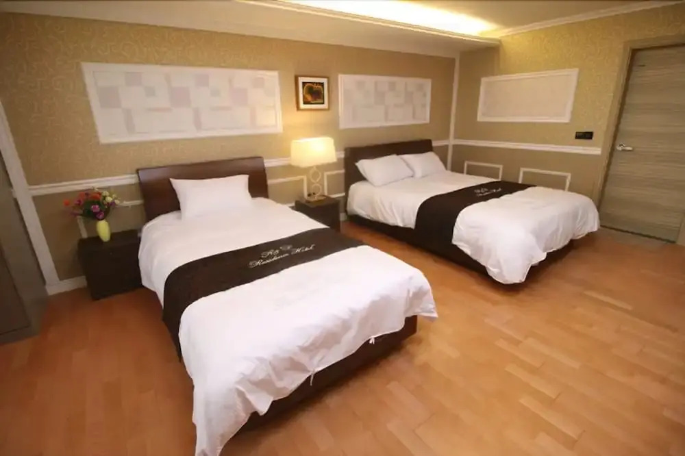 R&D Residence Hotel