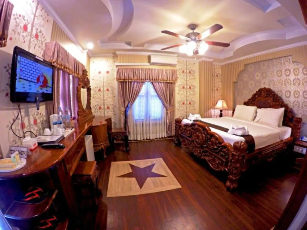 King Fy Hotel