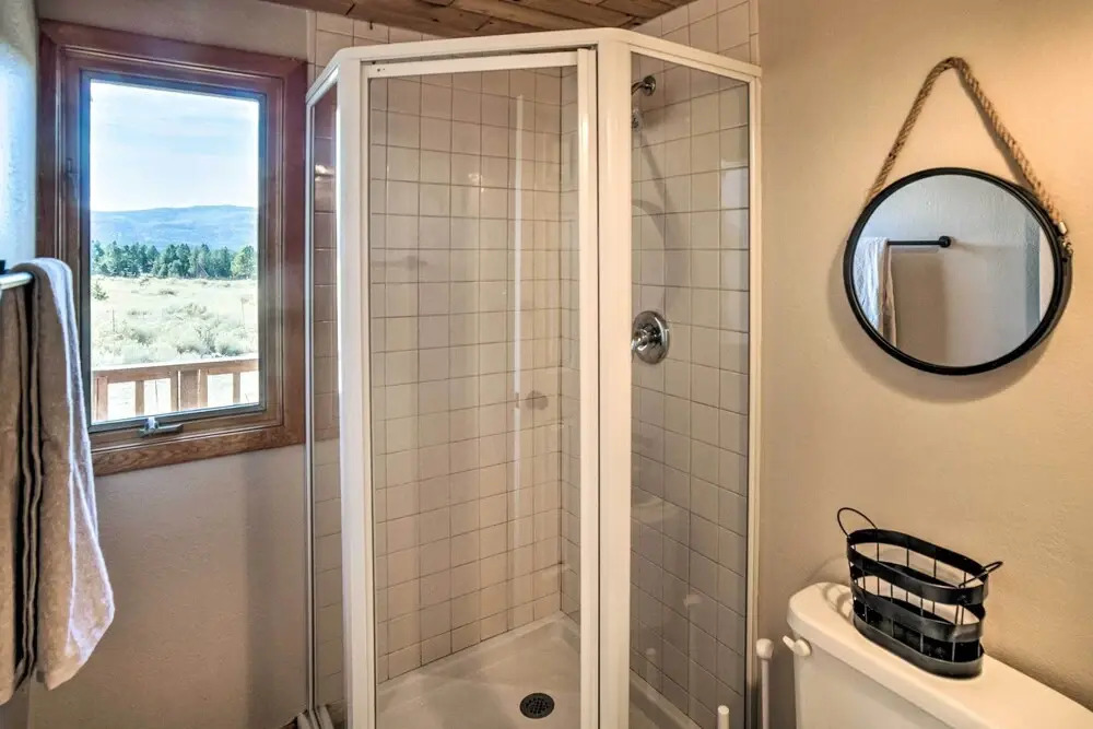 Angel Fire Mtn View Cabin w/ Hot Tub: 2 Mi to Ski