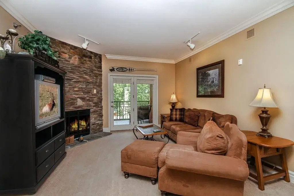 Baskins Creek Condos