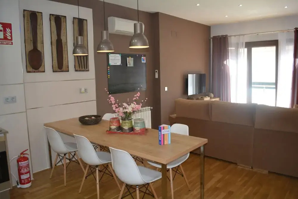 Apartamento Turístico Casa Museo Parking y Cargador
