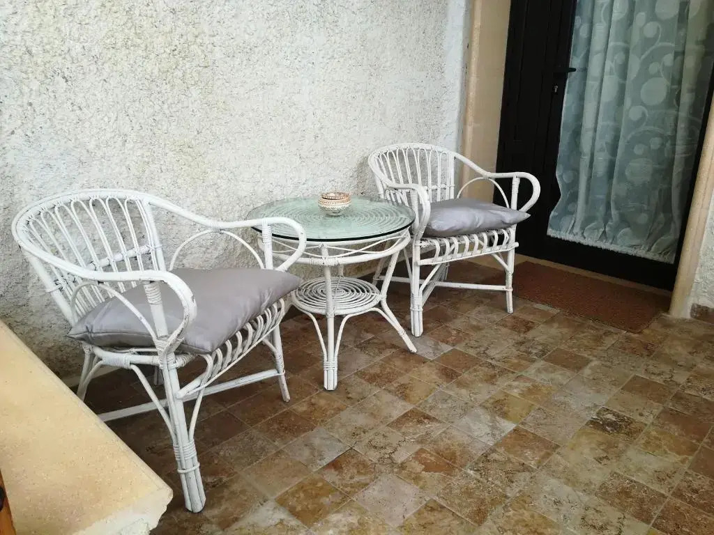 Noemi Holiday House