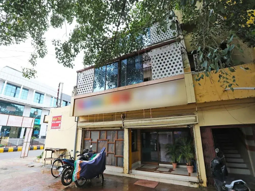 Oyo 19144 Hotel Rainbow