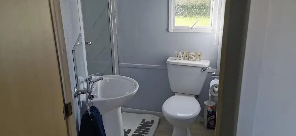 Rosebud Flower Farm Caravan Stay Countryside And Coast