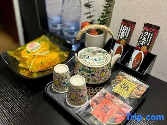 Gelou House Hotel (Quzhou Guojin Center Shuiting Store)