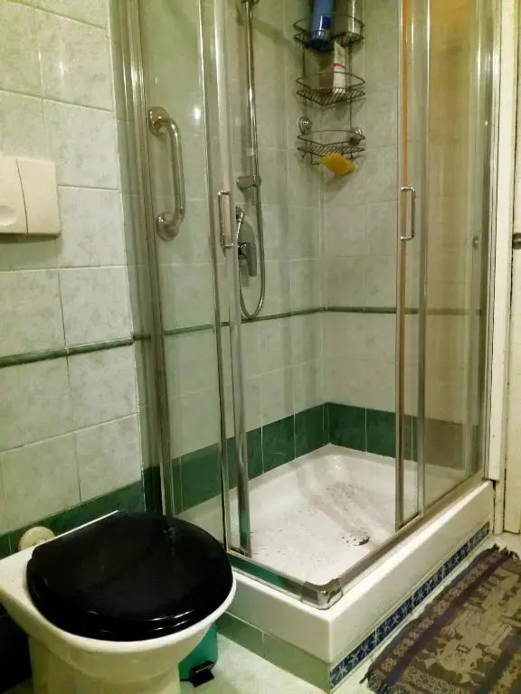Anna VI Guest Home