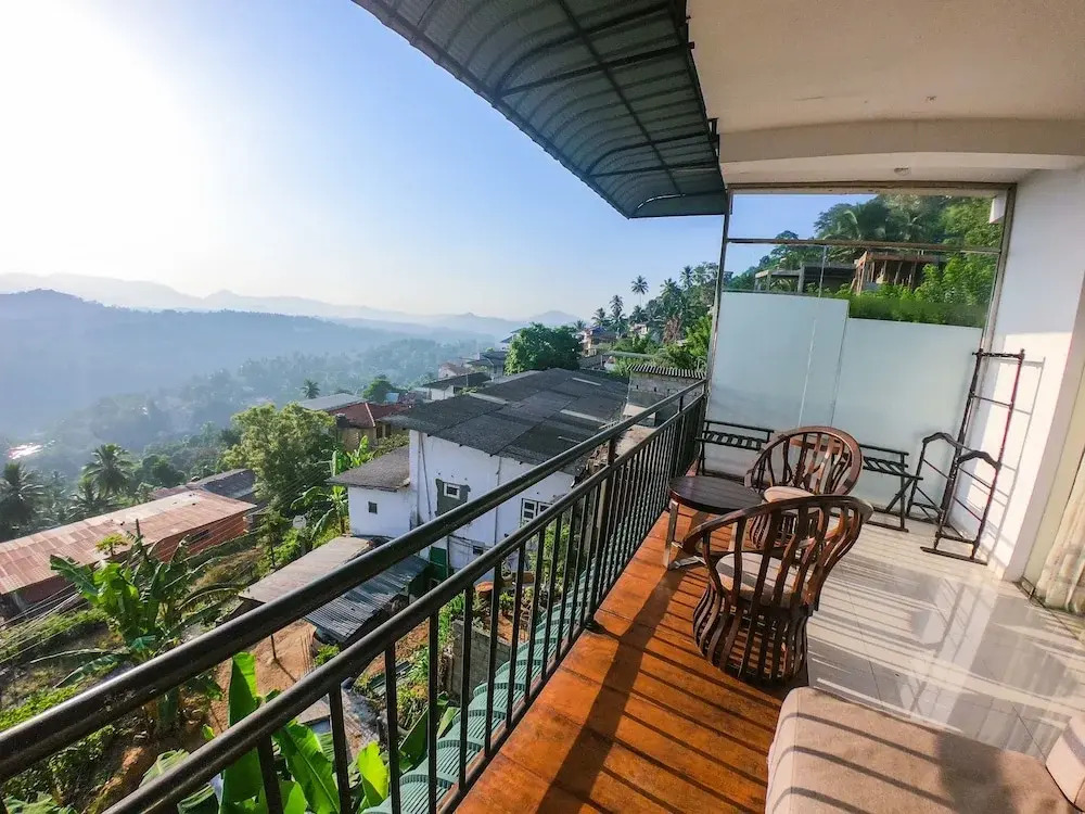 Romance Hills Hotel