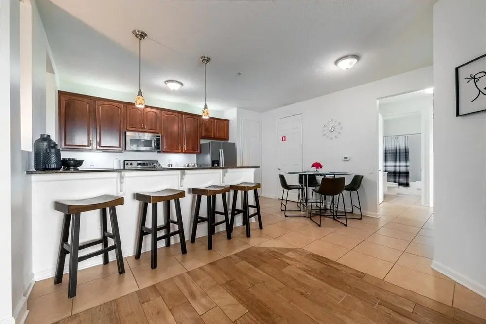 New Vista Cay Lakeview Allure Near Convention Center and All Theme Parks