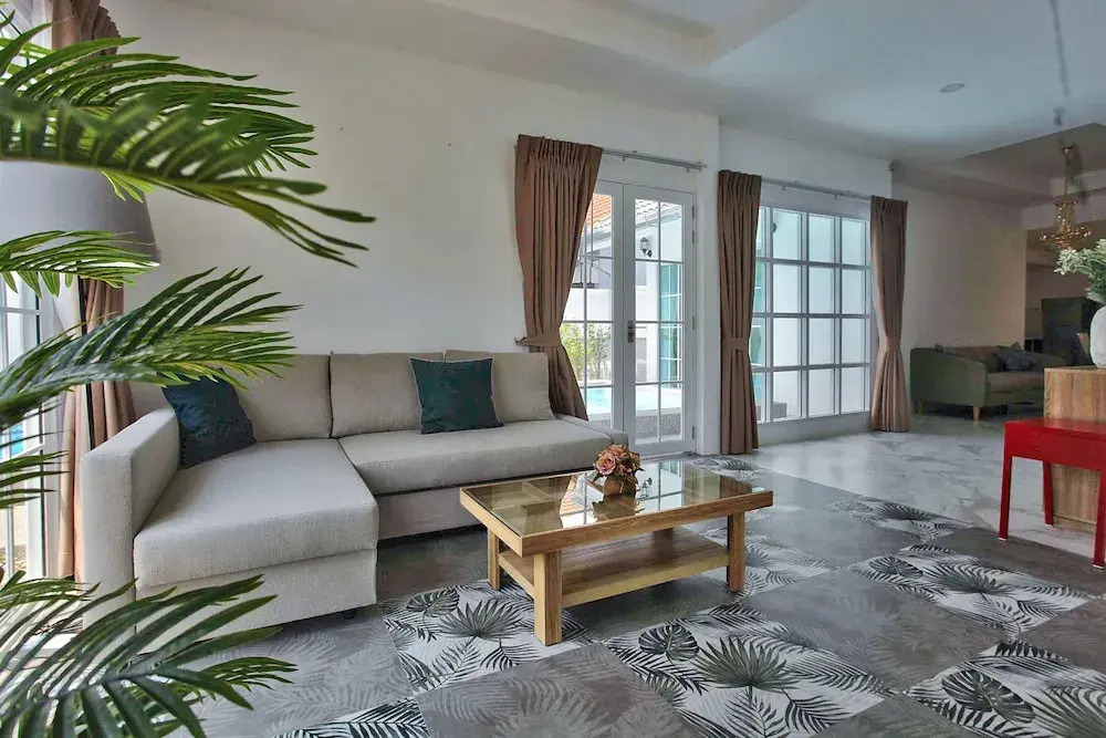 Pool Villa Pattaya - Walking Street C3
