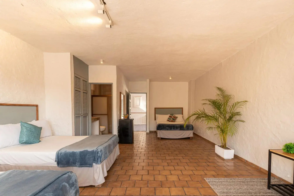 Hotel Suites del Sol