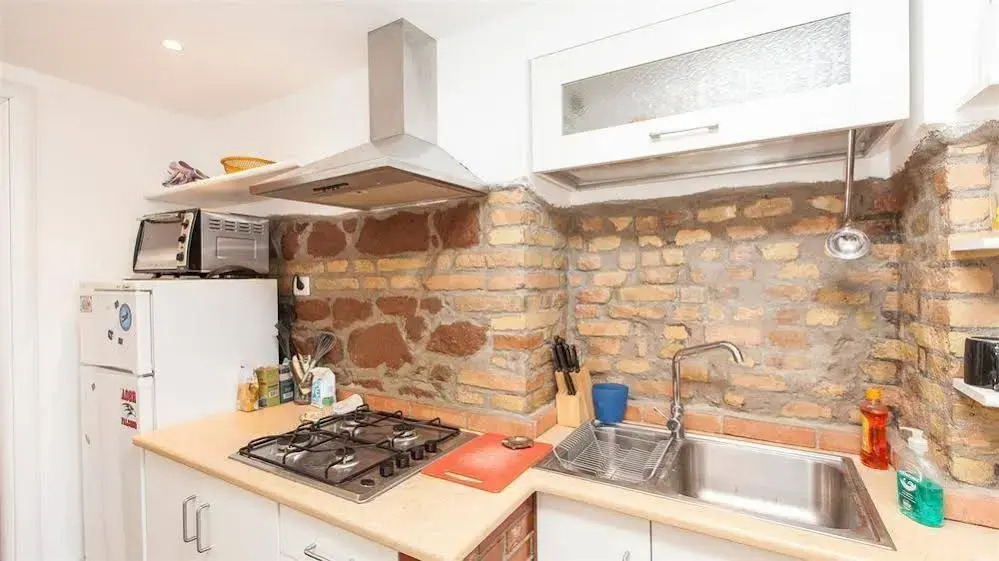 Trastevere Historical Apartment