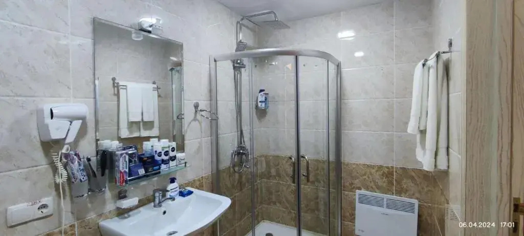 BEK PLUS HOTEL