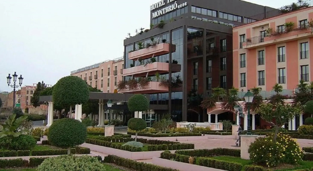 Отель Termes Montbrio