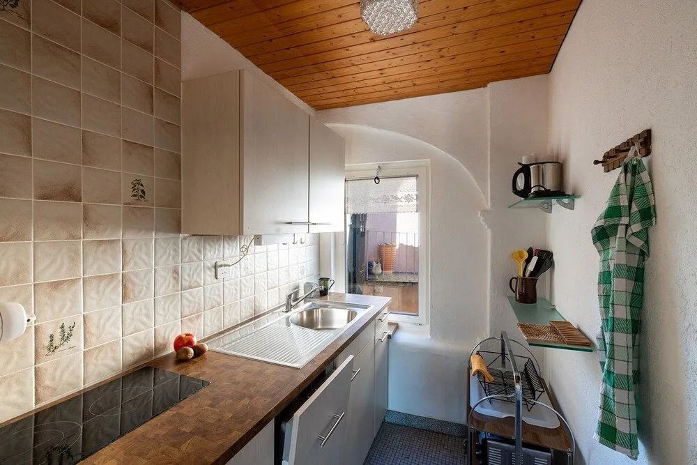 Historical Caslano Apartments