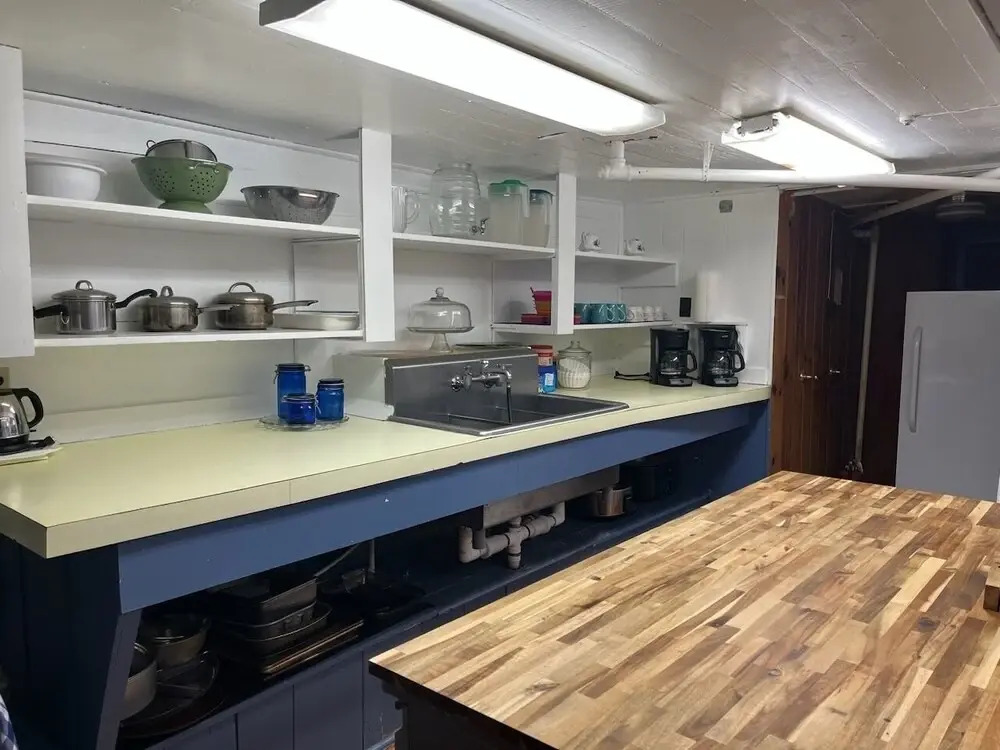 Little Greenbriar Lodge 13 Bedroom Cabin by RedAwning