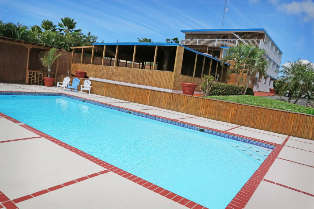 West Coast Apartments