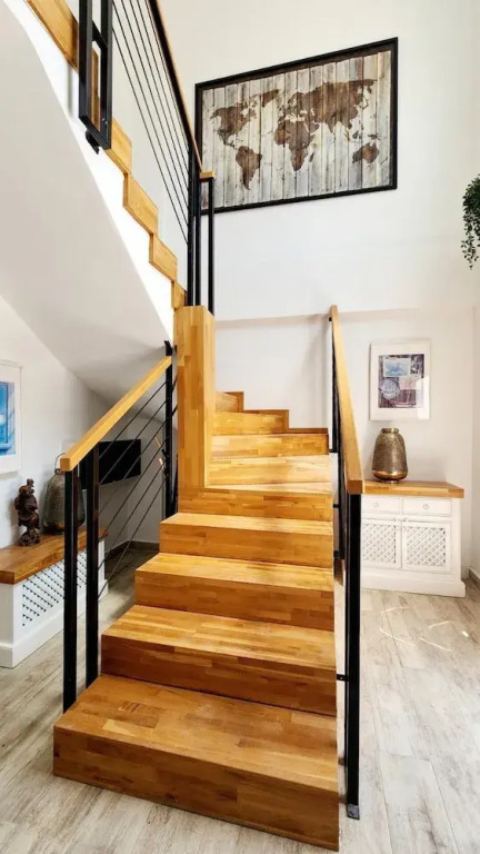 Beautiful Villa Within Easy Distance to Attraction