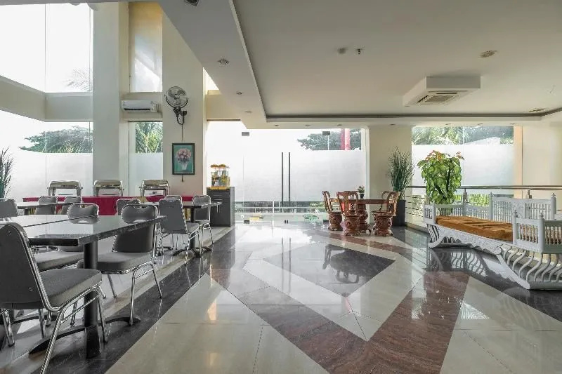 OYO 635 Lynt Hotel Makassar