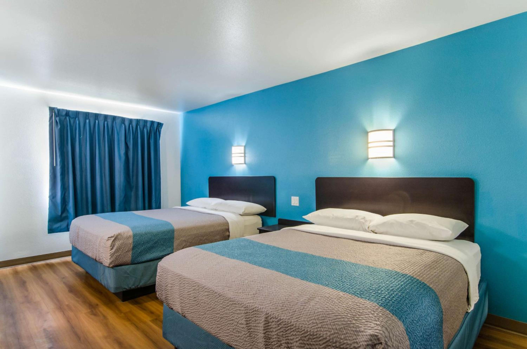 Motel 6-Wheatland, WY