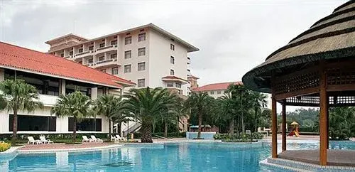 Guilin Merryland Resort Hotel - Guilin