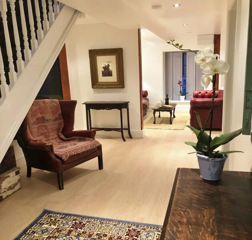 Greys House - A Warm Welcome to the Brecon Beacons
